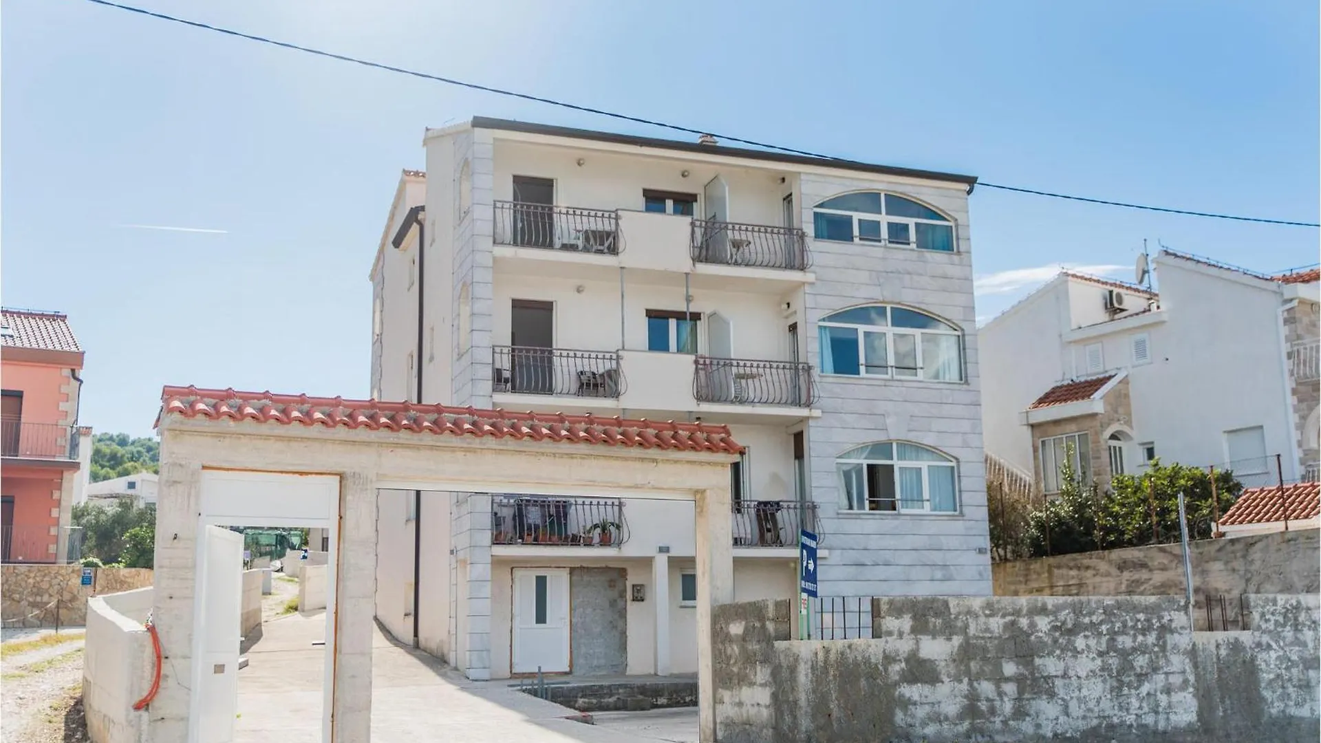 Awesome Apartment In Slatine With Wifi